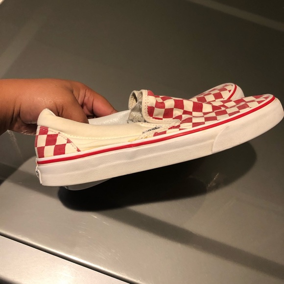 Check vans - Picture 2 of 6